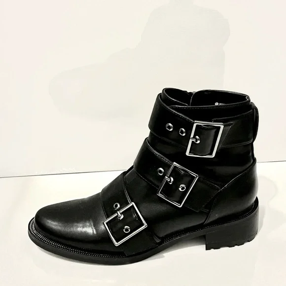 Gorgeous Leather Buckle Boots 🖤 - Picture 5 of 5